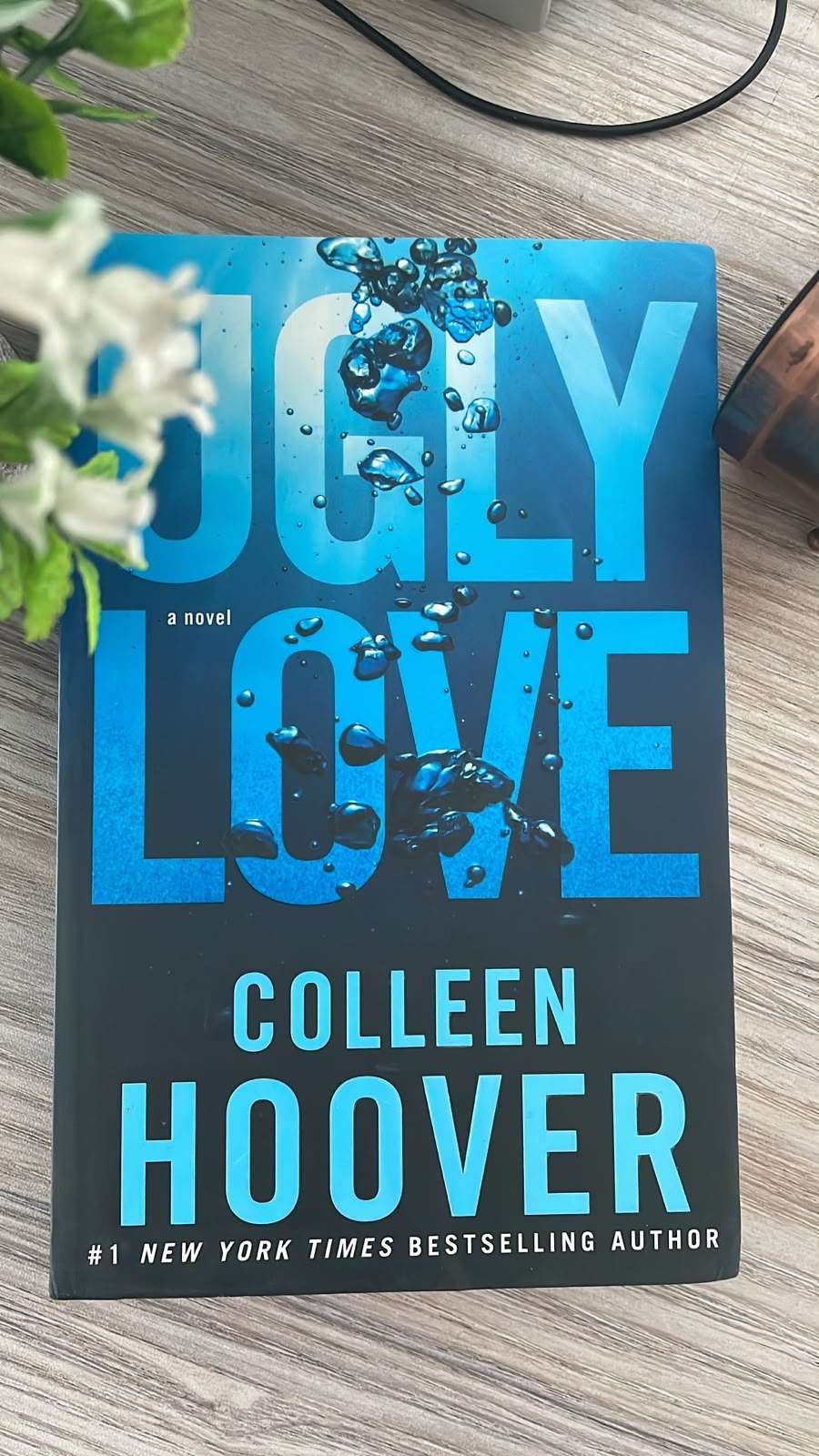 Ugly Love by Colleen Hoover Ugly Love by Colleen Hoover - Image 3